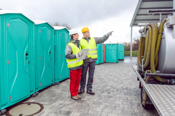 Types of Portable Toilets We Offer in Rochester Hills, MI